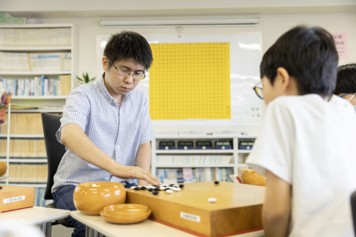 師範　夏冰（かひょう）